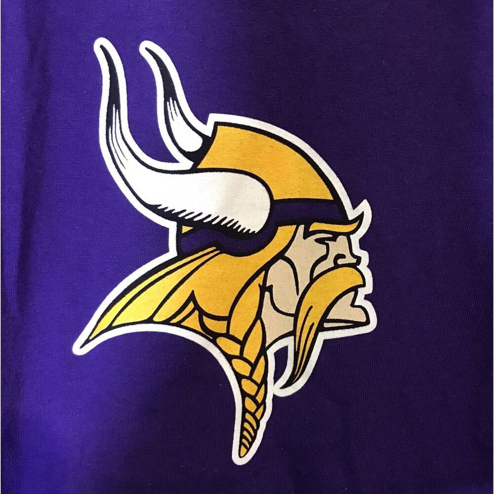 Minnesota Vikings Brett Favre #4 T-Shirt Reebok Men's Large Purple Cotton Tee